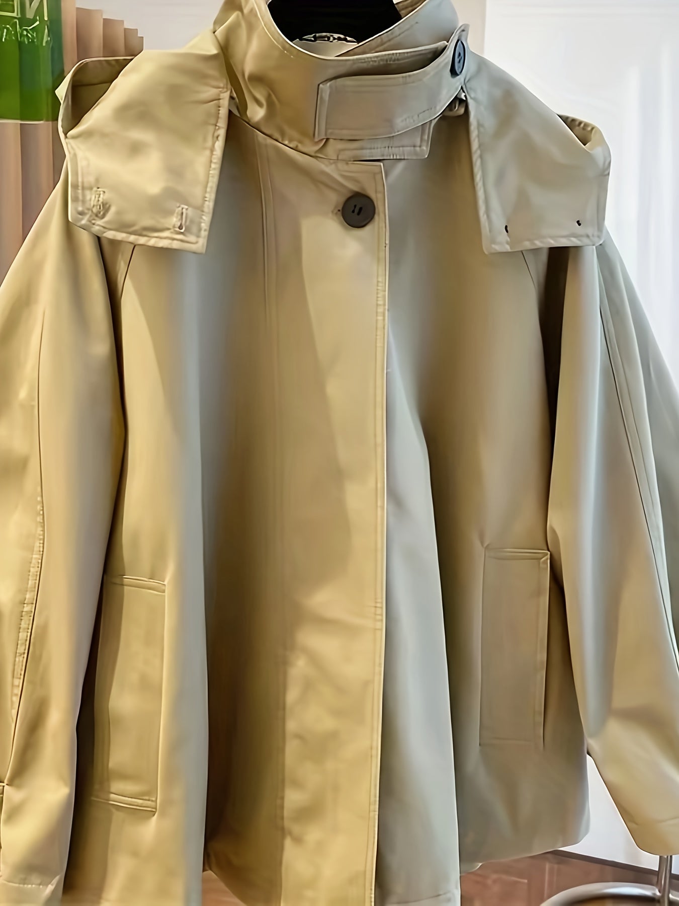 Beige Hooded Jacket Breathable Polyester Women's Long Sleeve Zip-Up Hooded Jacket