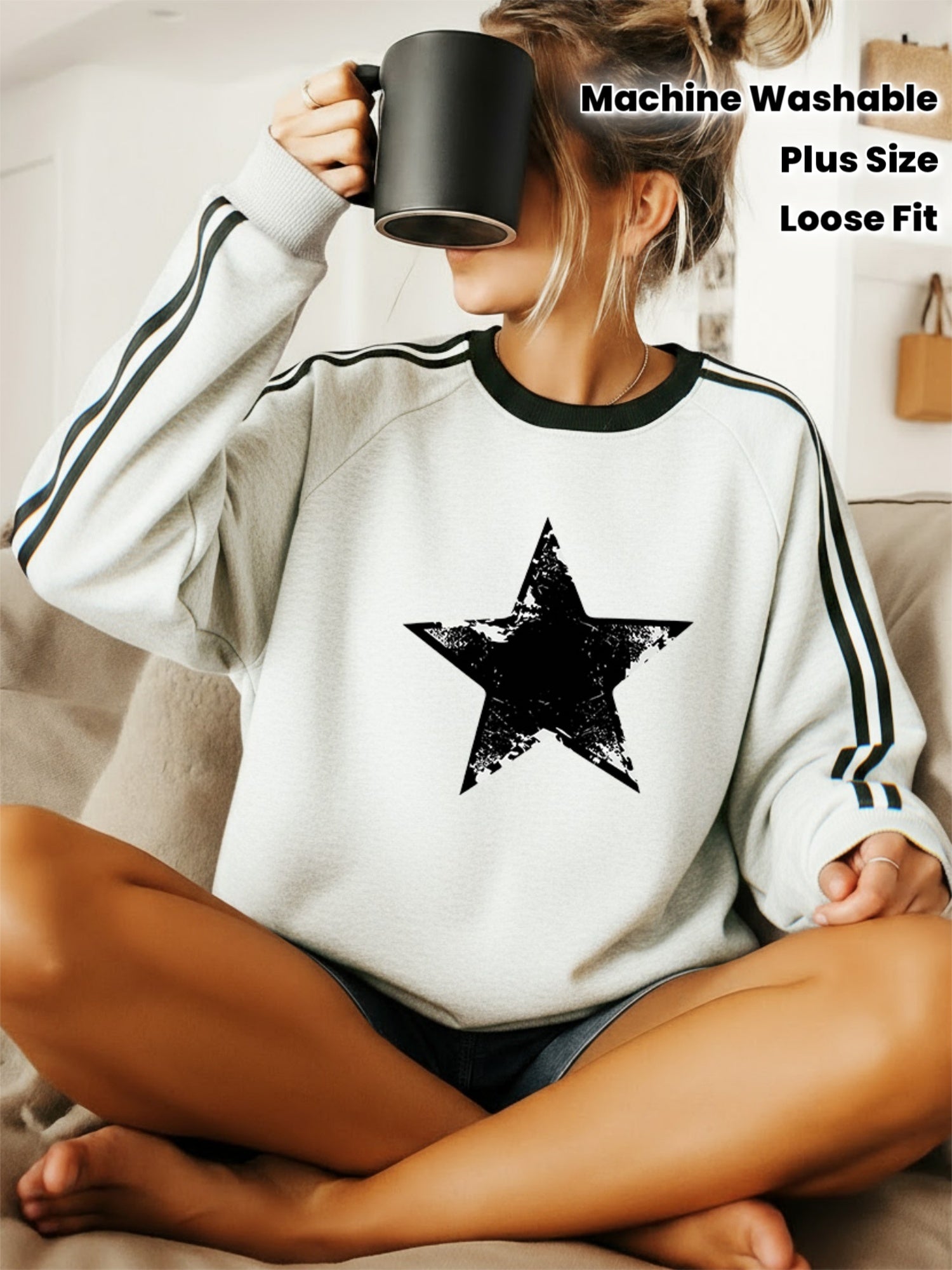 Women's Oversized Casual Star Print Sweatshirt - Oversized Round Neck Sweater with Black Star Pattern