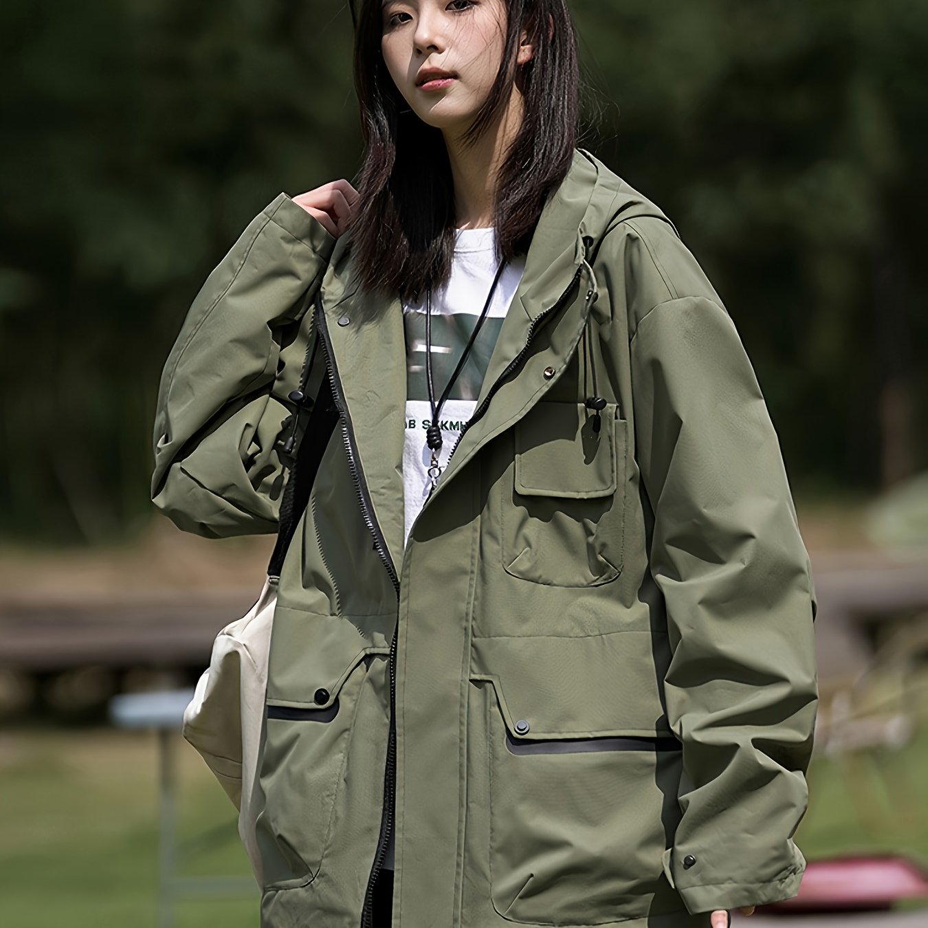 1pc Lightweight Windproof Jacket - Full-Zip Hooded Raincoat with Zippered Pockets