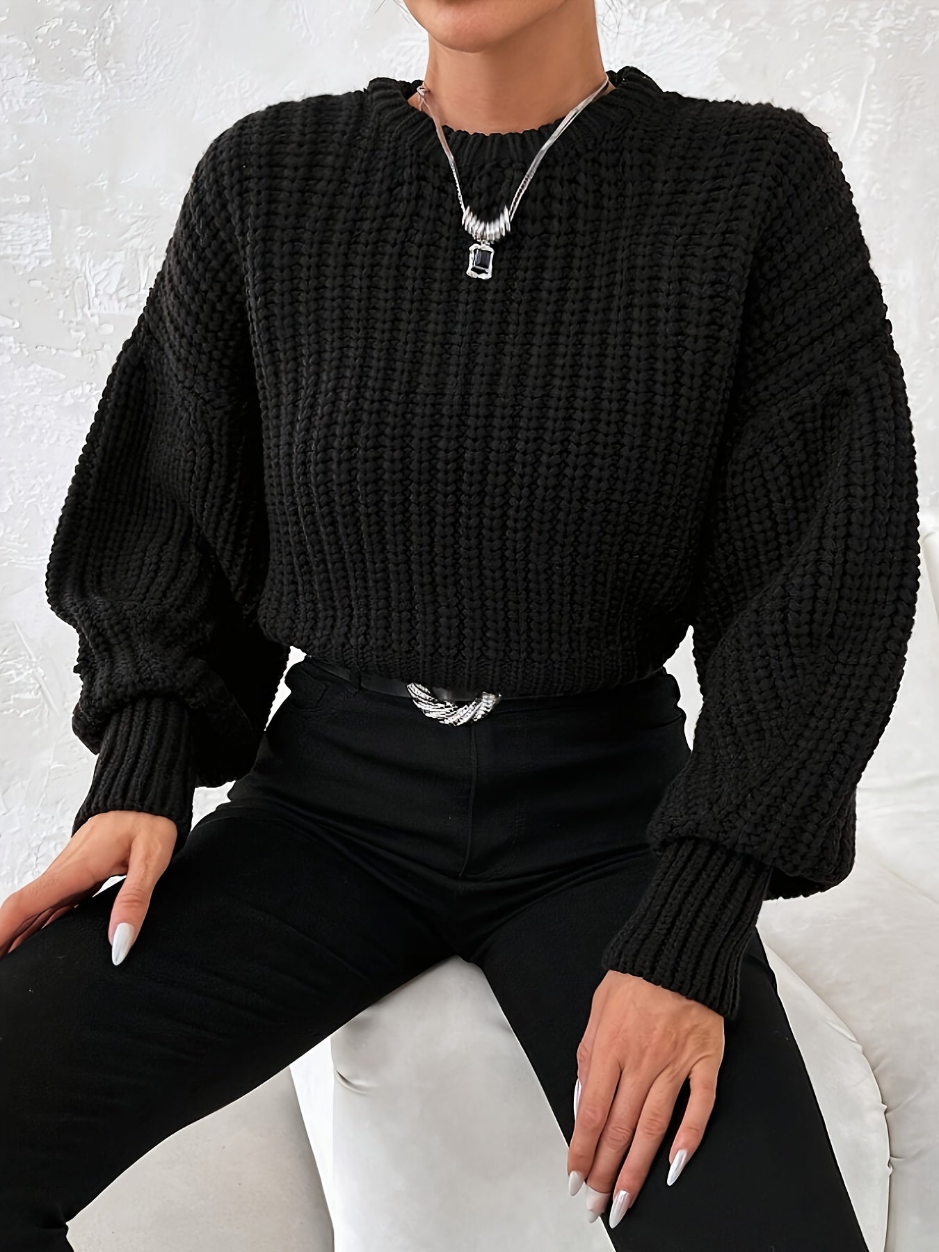 Plus Size - Elegant Lantern Sleeve Crew Neck Solid Color Slim Fit Short Pullover Sweater