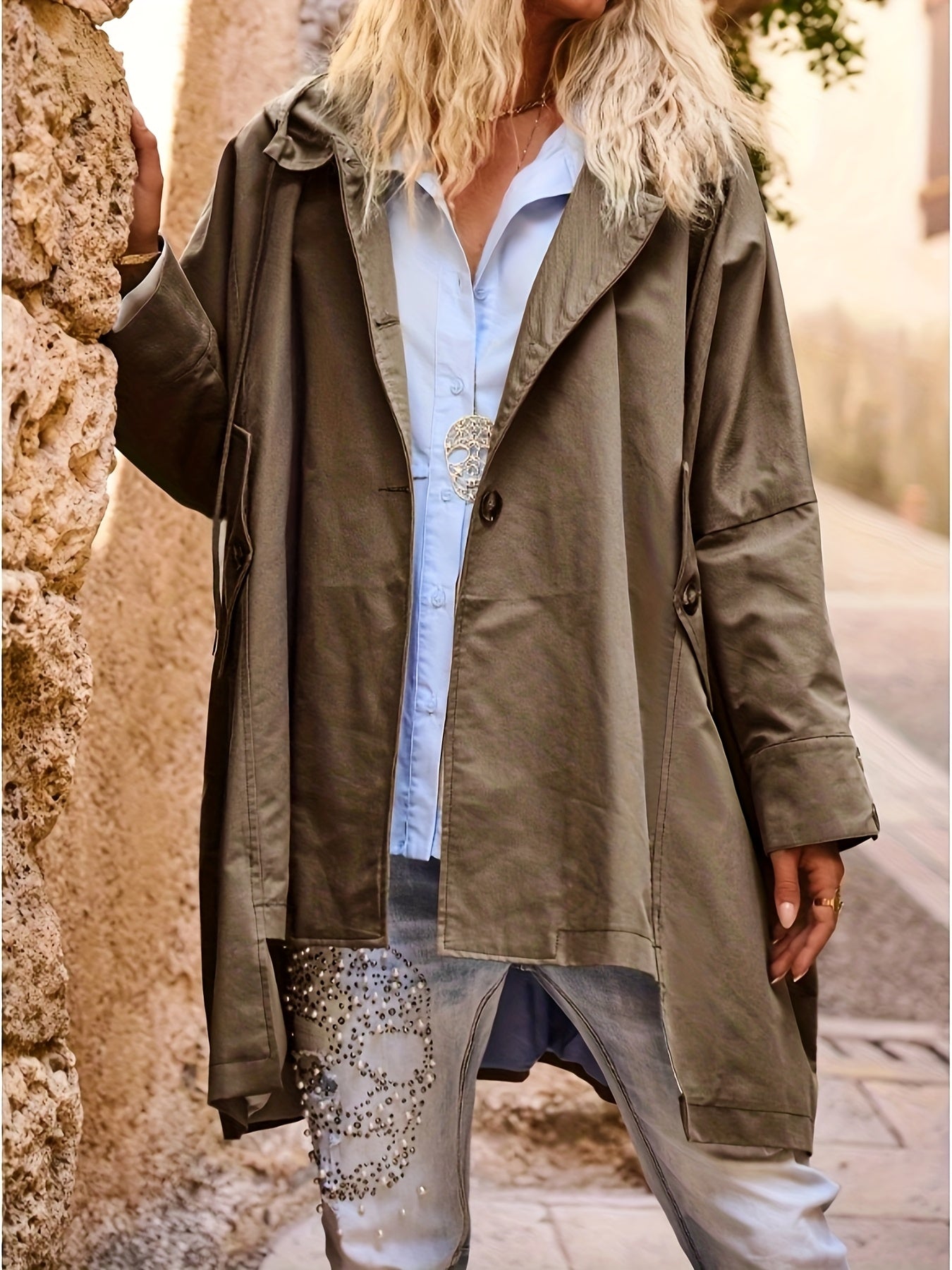 Plus Size, Women's Outdoor Hooded Windbreaker Jacket with Hood, Suitable for Outdoor